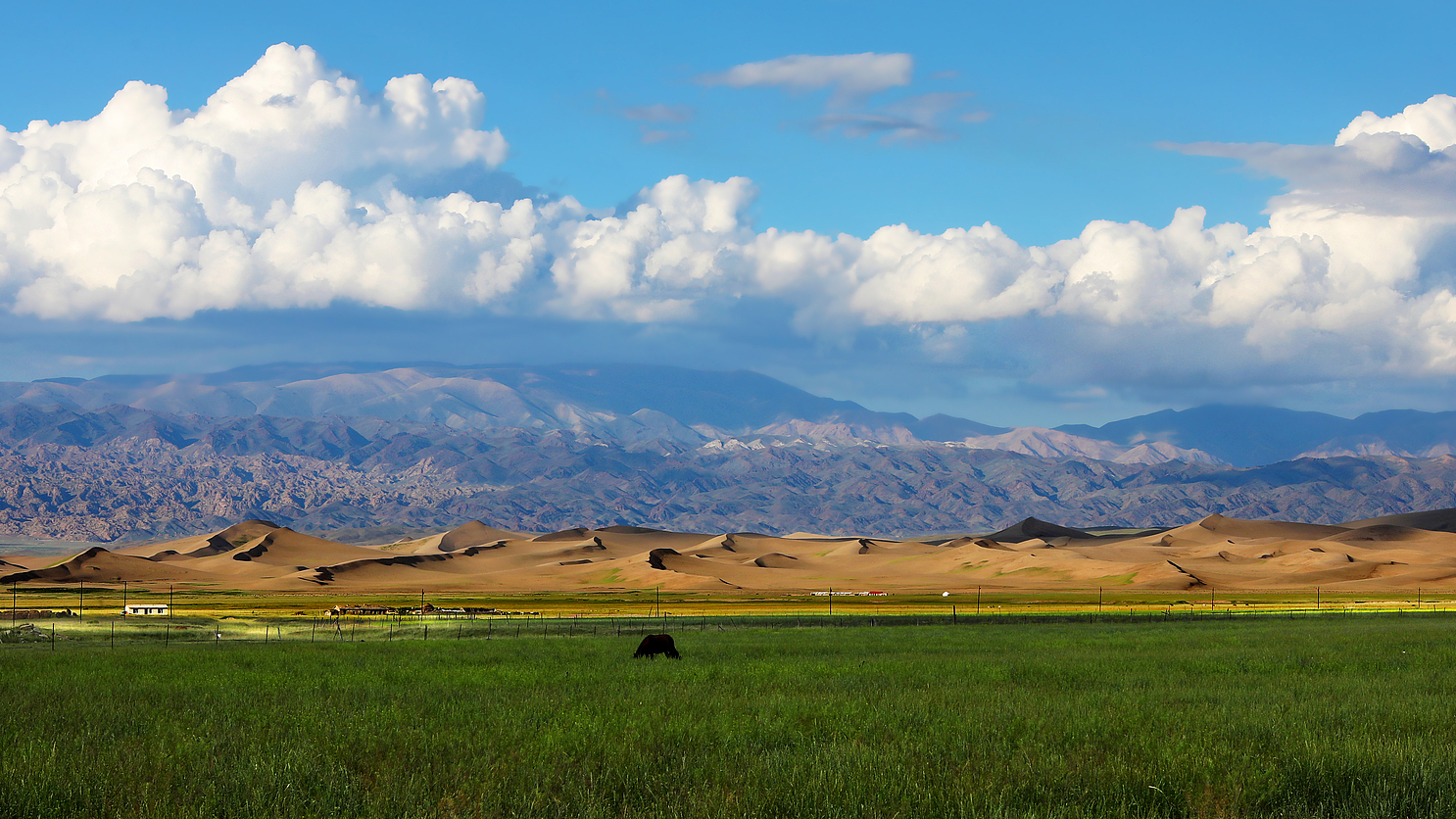Hami landscapes/CFP Photo