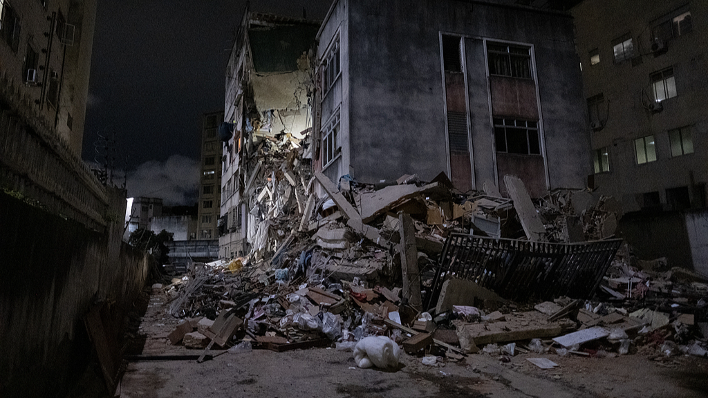 Live: Venezuela quake rescue continues as USGS model warns of 10,000-plus deaths