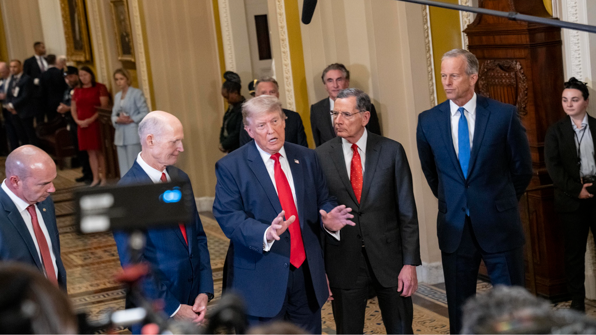 US President Donald Trump speaks with reporters in the Ohio Clock Corridor outside the US Senate Chamber in the US Capitol in Washington, June 24, 2026. /VCG