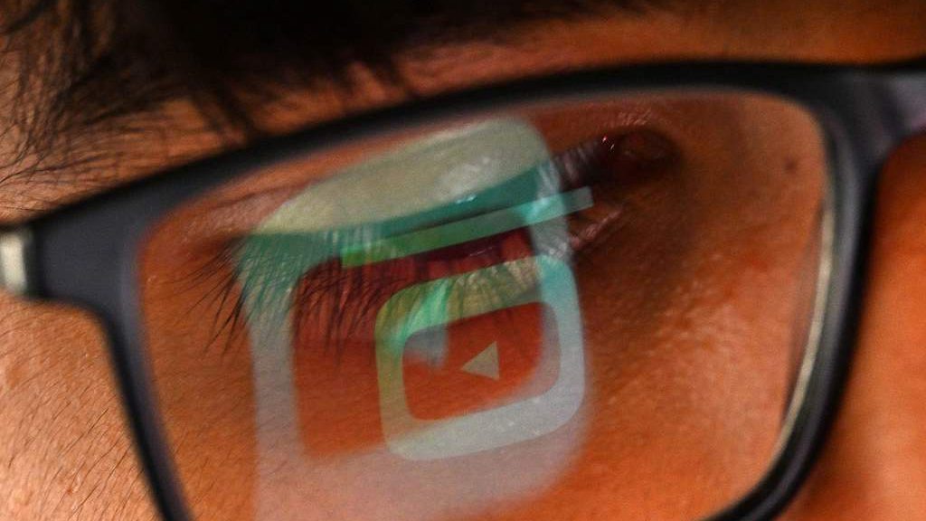 Australia to strengthen child social media ban despite limited impact