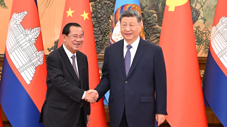 Xi calls for advancing China-Cambodia community with shared future