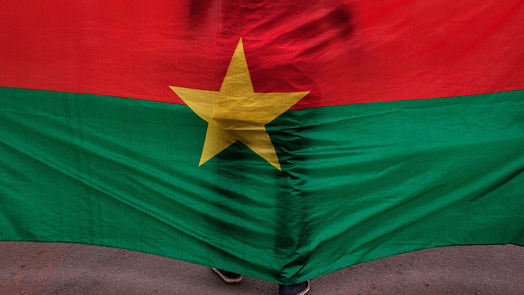 The national flag of Burkina Faso. /VCG