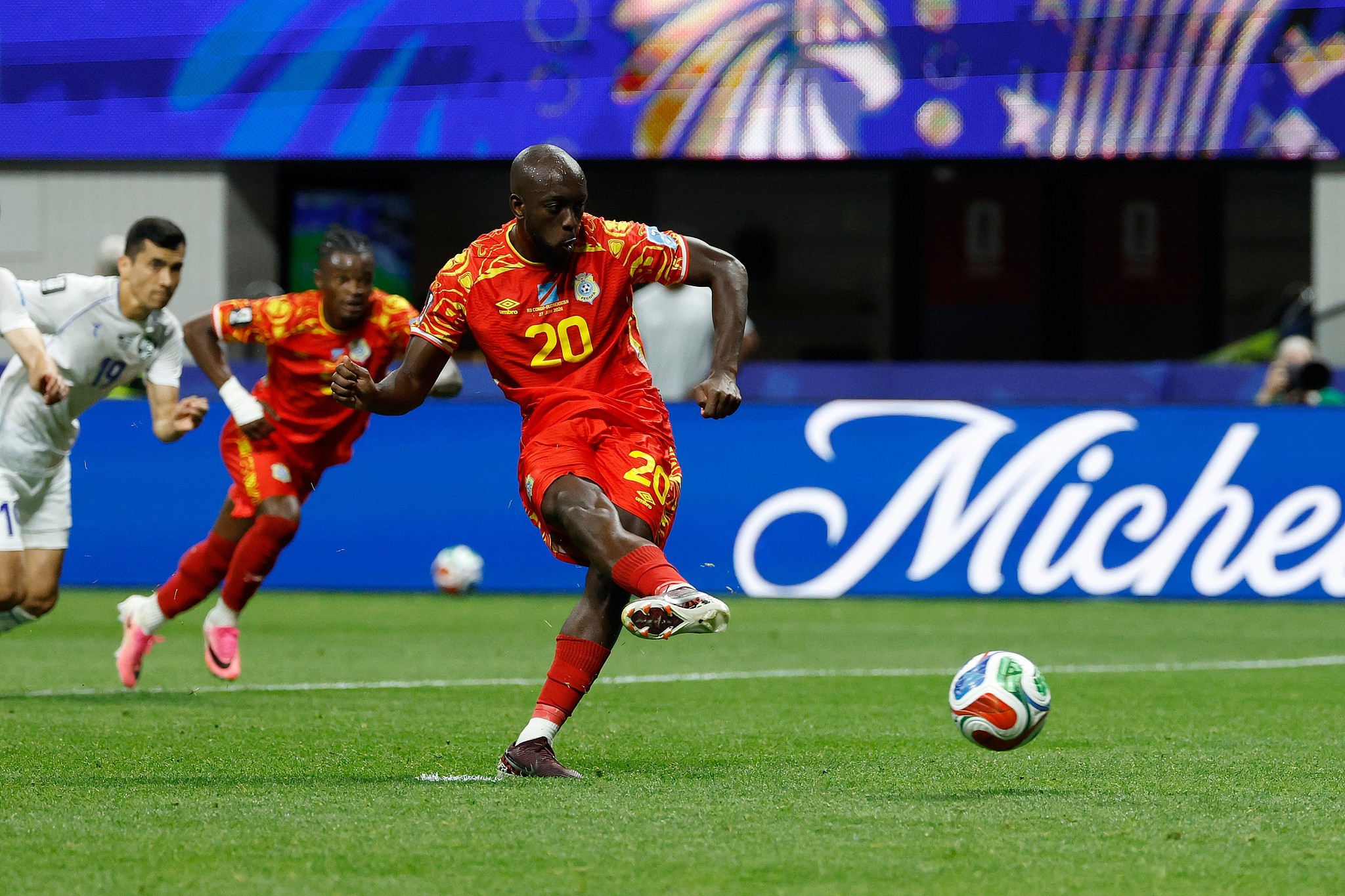 The Democratic Republic of the Congo striker Yoane Wissa shoots to score from the penalty spot in the Group K match against Uzbekistan at the 2026 FIFA World Cup in Atlanta, Georgia, June 27, 2026. /VCG