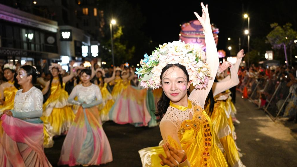 Members of the Chinese contingent take part in a parade during the Cape Town Carnival 2026 in Cape Town, South Africa, March 21, 2026. /Xinhua 
