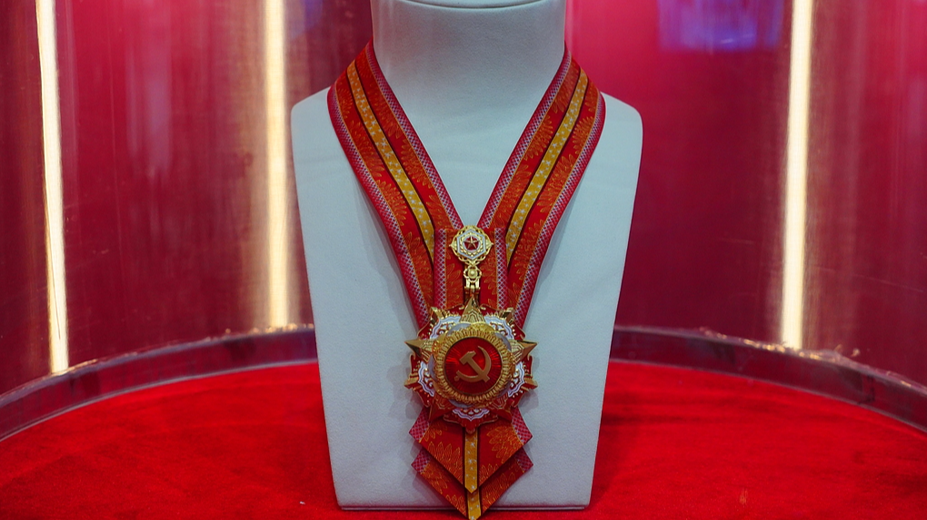 A July 1 Medal is displayed at the National Museum for Modern Chinese Scientists, Beijing, China, July 24, 2025. /VCG