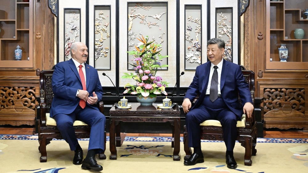 Xi Jinping meets Belarusian president