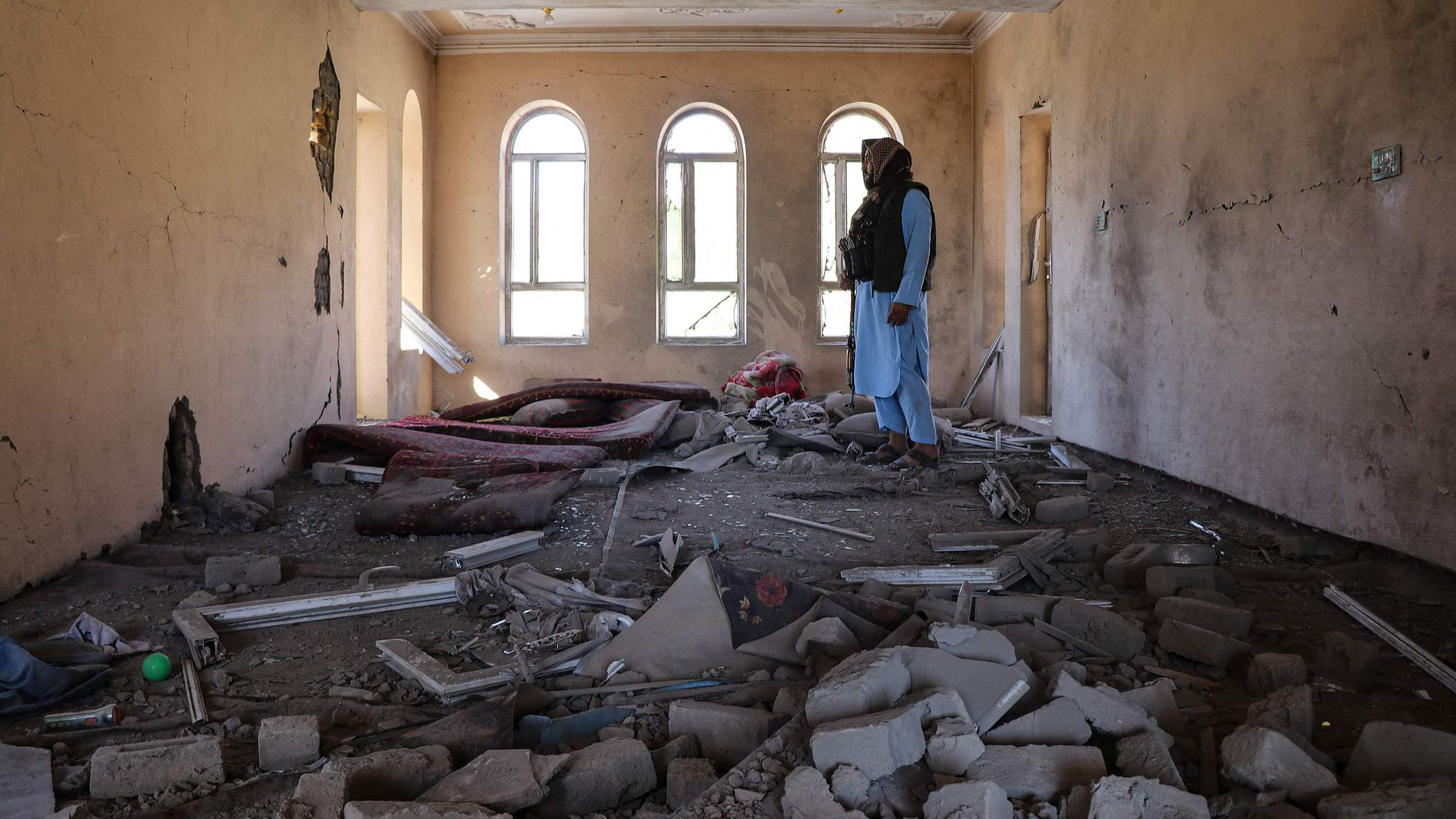 Pakistan claims killing 29 militants along Afghan border