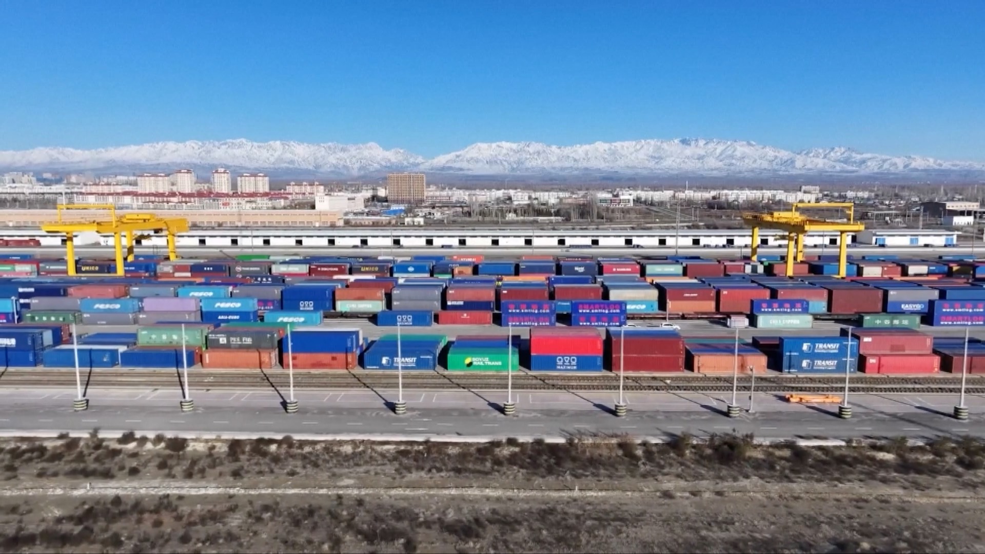 Containers are lined up at land ports. /CCTV Plus