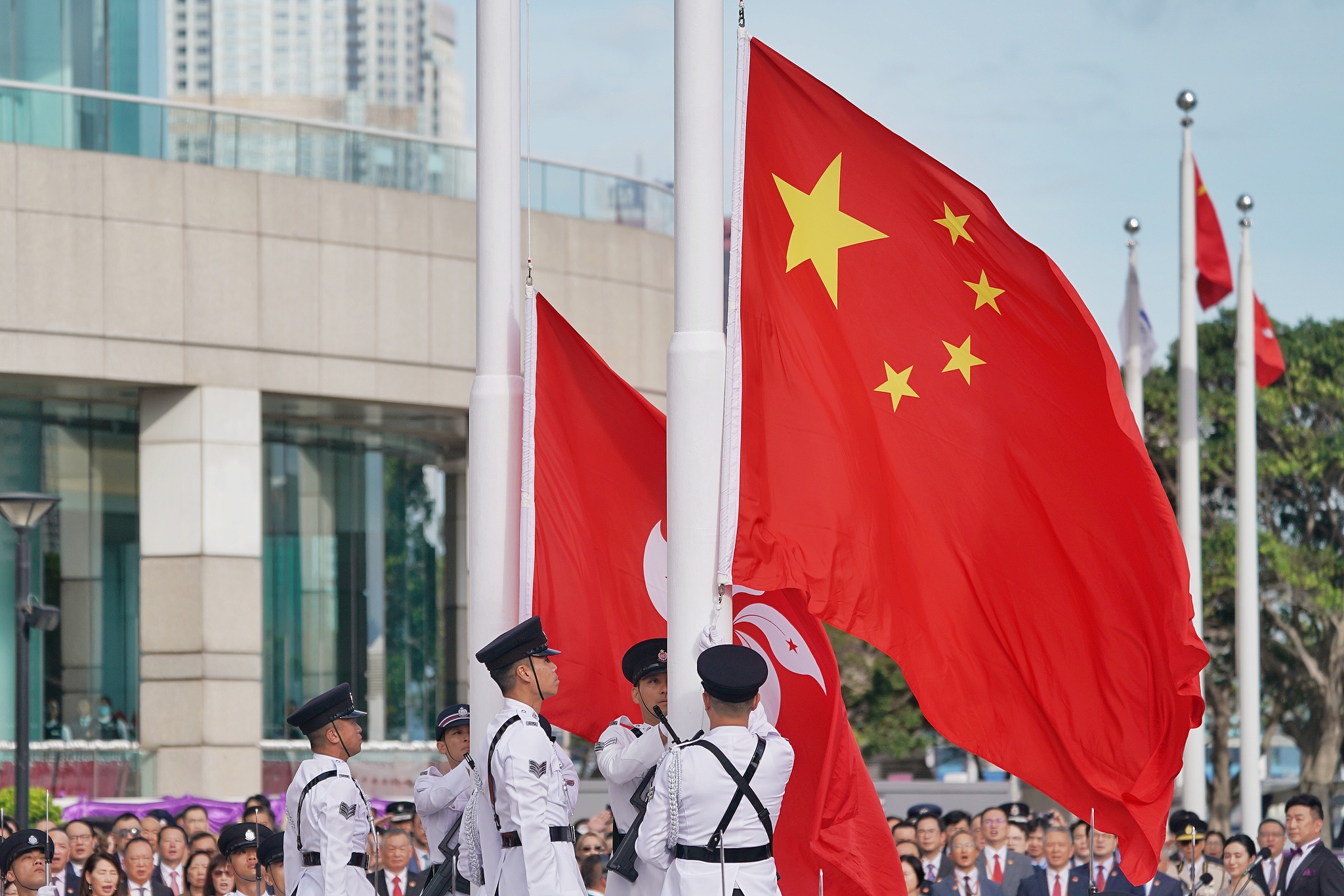 The government of China's Hong Kong Special Administrative Region (HKSAR) holds a flag-raising ceremony to celebrate the 29th anniversary of Hong Kong's return to China at the Golden Bauhinia Square, Hong Kong, China, July 1, 2026. /VCG