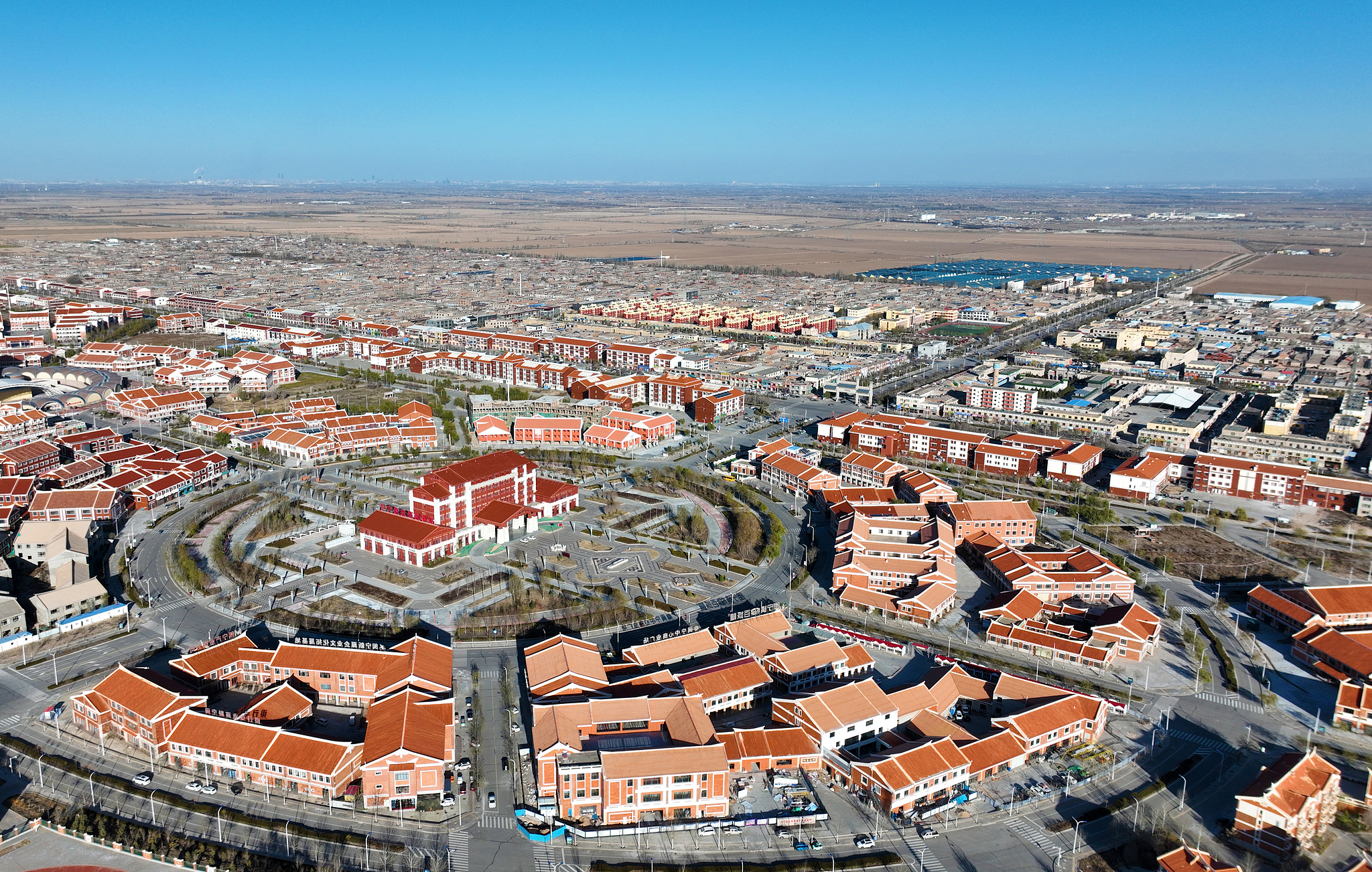A resettlement village in the Gobi Desert, in Yongning County, Yinchuan, Ningxia Hui Autonomous Region, northeast China, November 25, 2024. /CFP