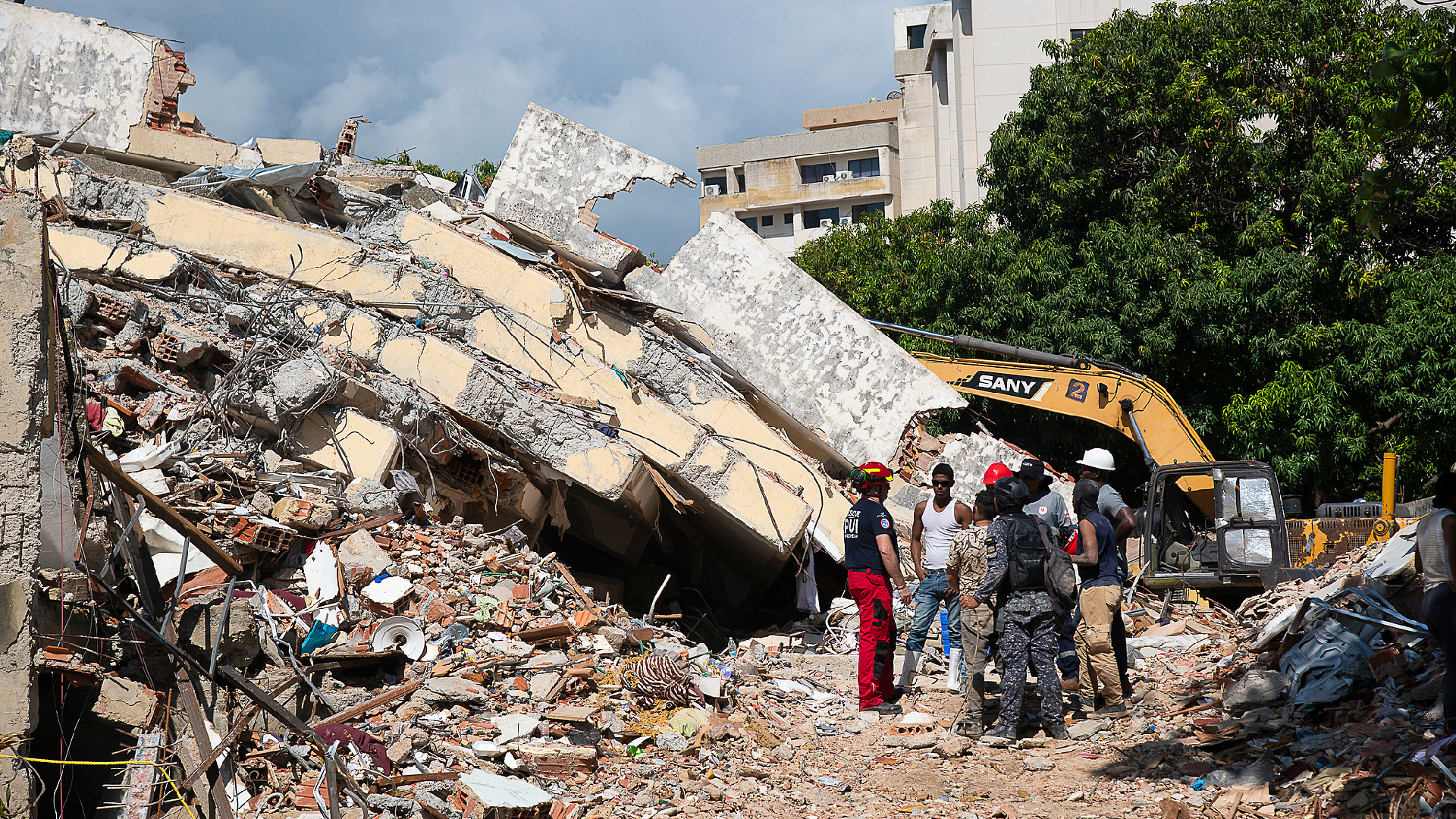 Venezuela quakes death toll rises to 2,295, over 11,000 injured