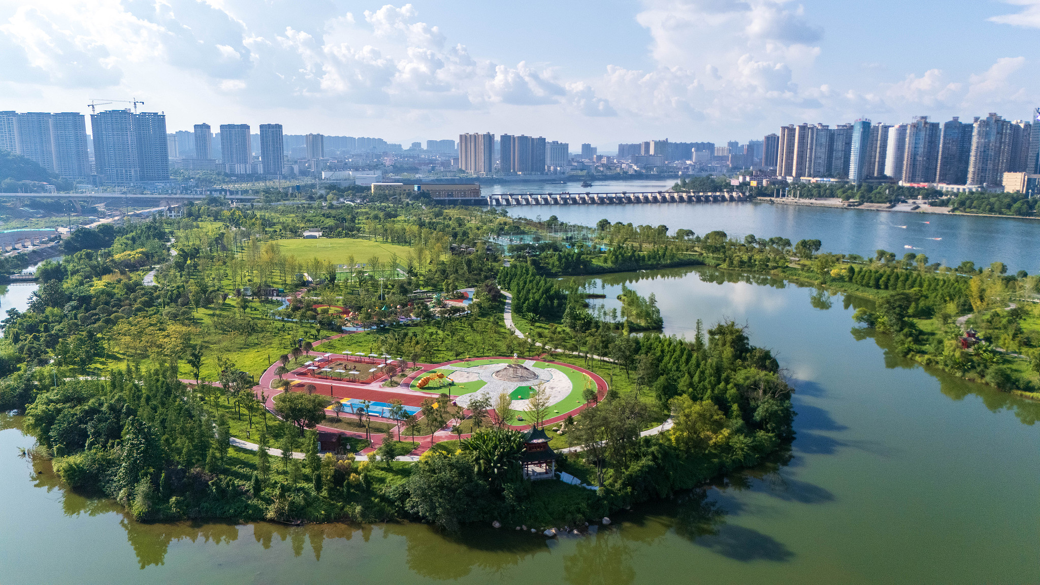 City view of Yongzhou, Hunan Province, central China, July 24, 2025. /VCG