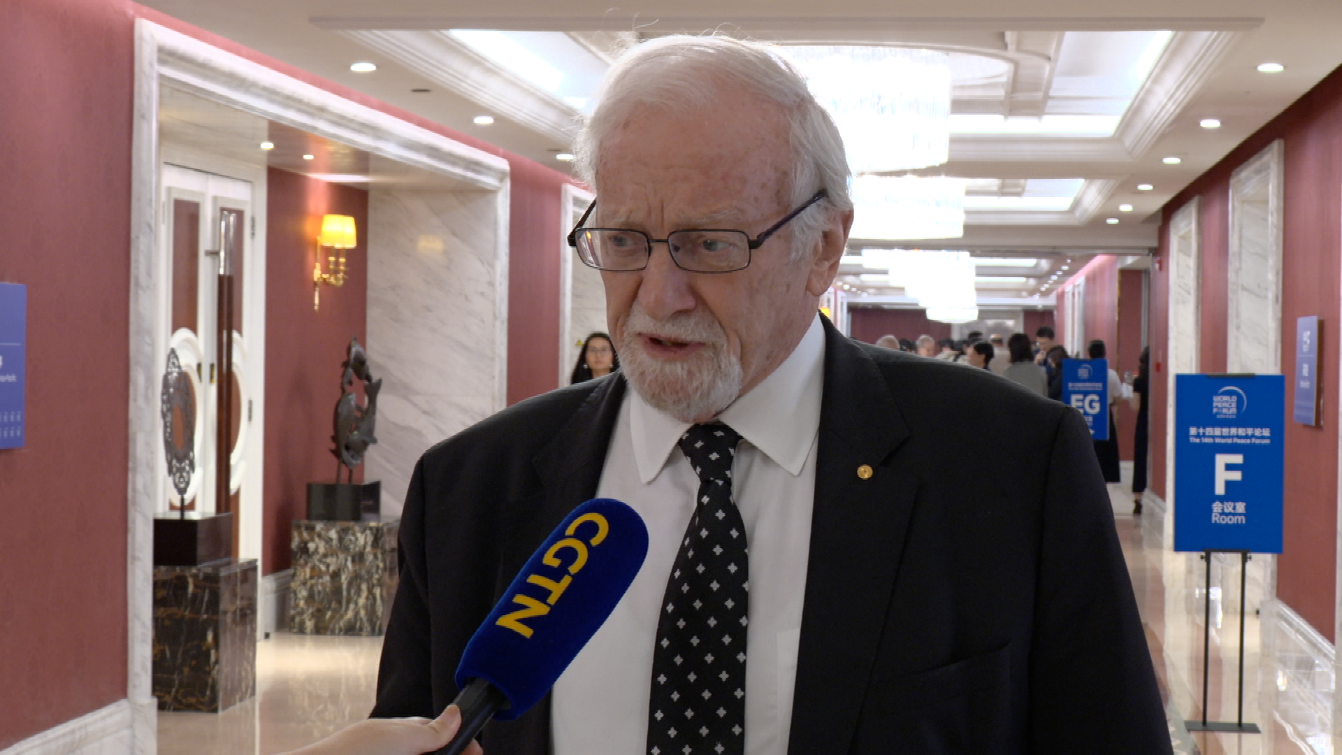 Former Australian FM: Region doesn't want to choose between China, US