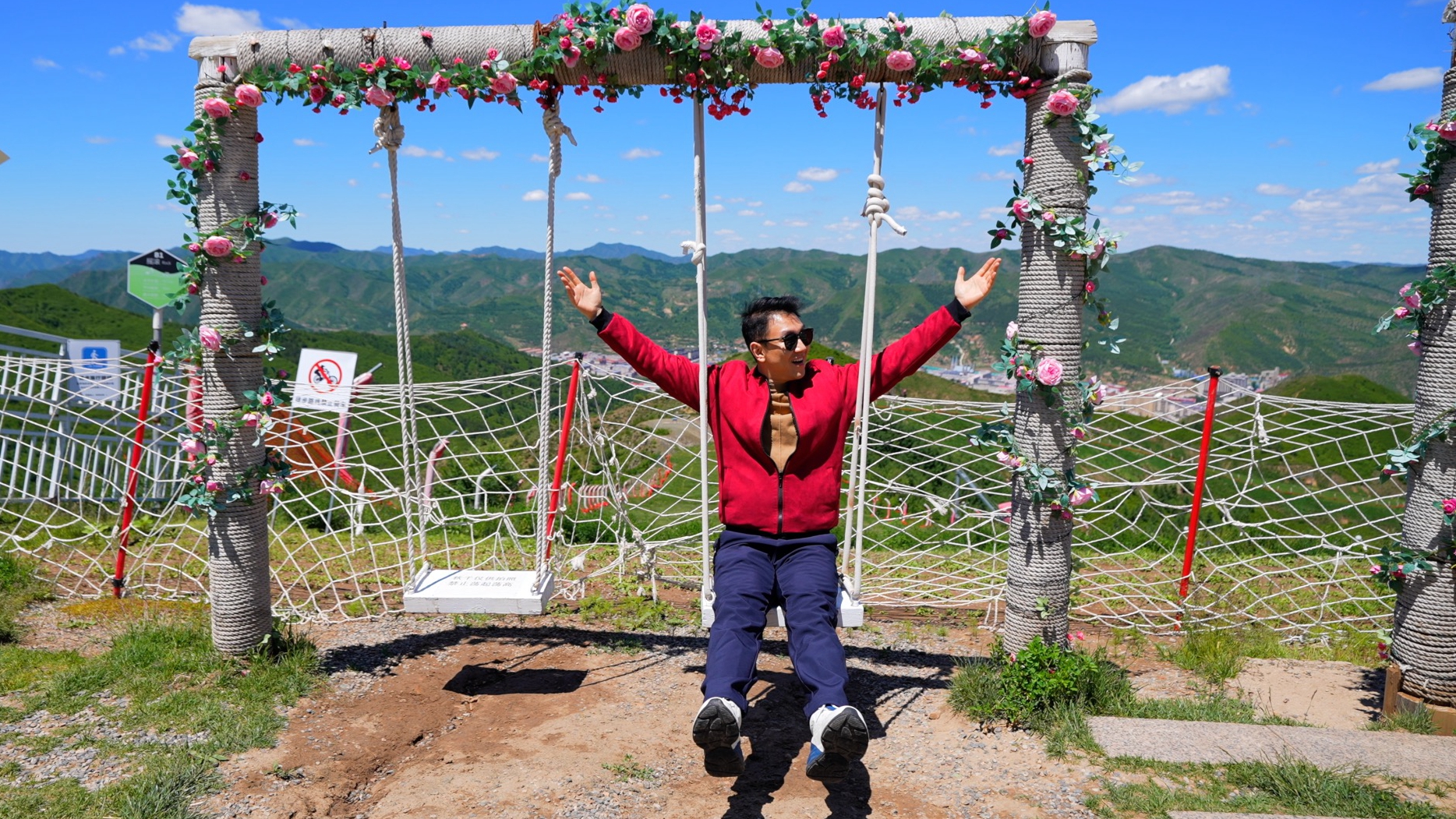 Summer in Chongli: Coffee, hikes, and mountain views