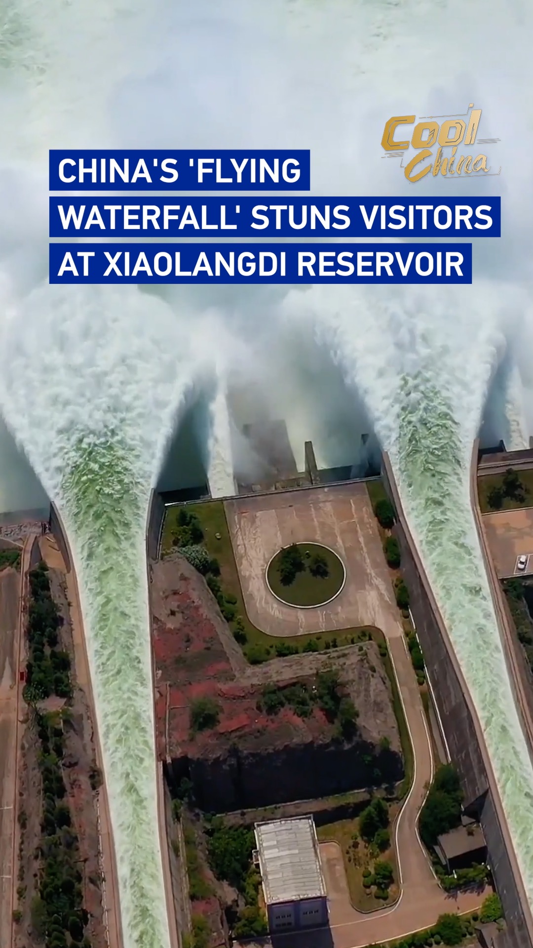 China's 'flying waterfall' stuns visitors at Xiaolangdi Reservoir