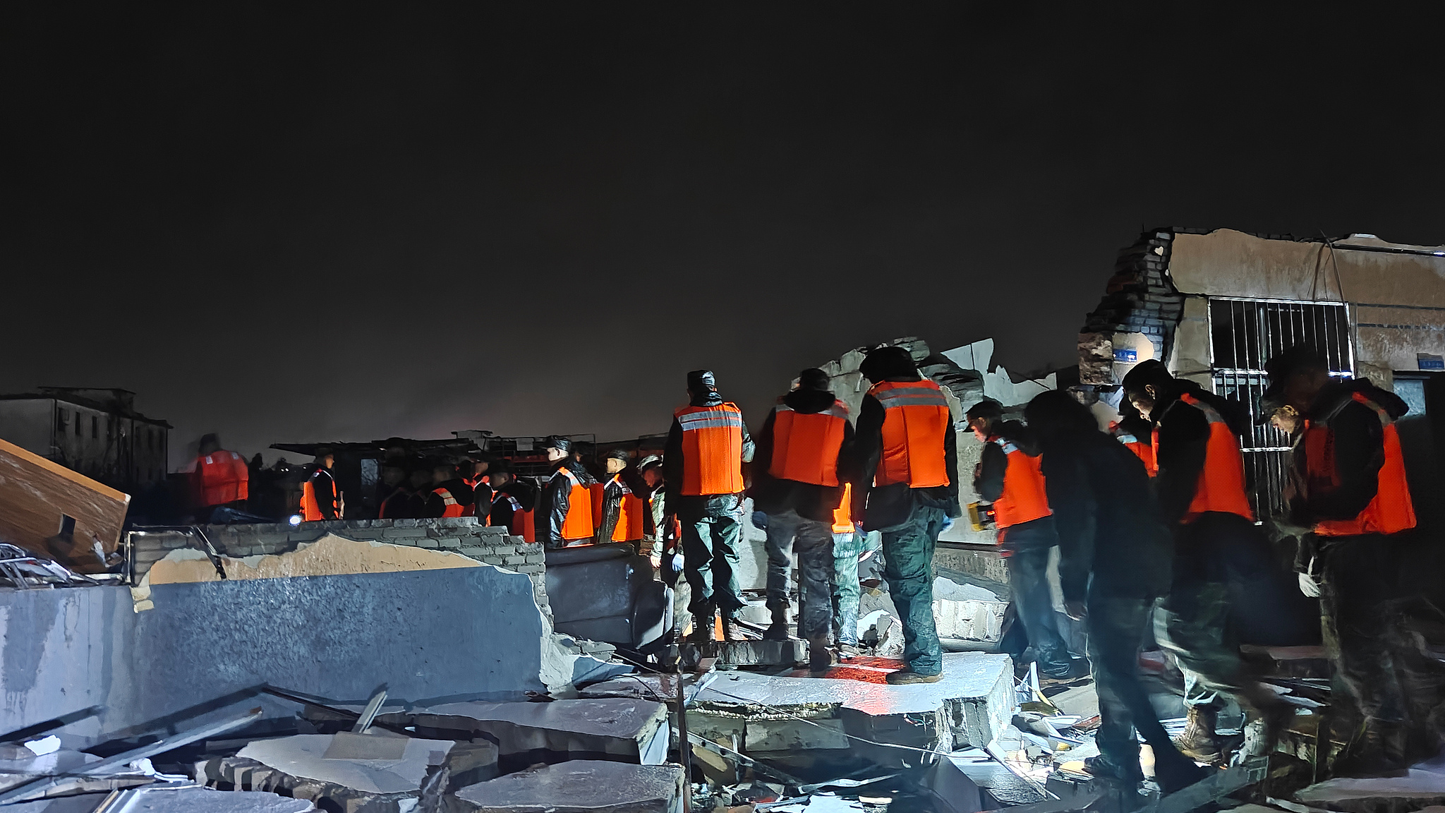 Rescue underway after severe storms hit central China