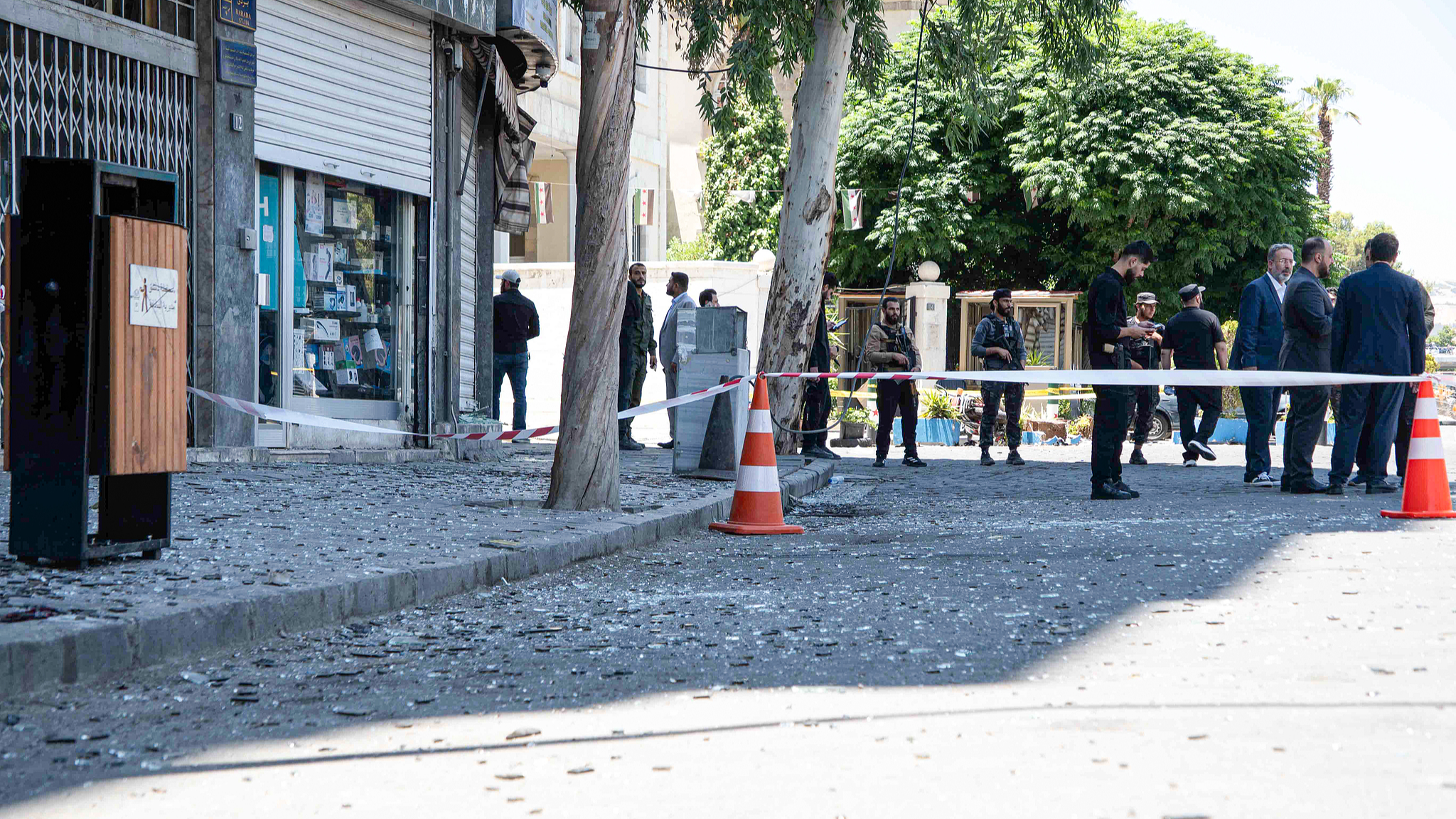 Two explosions injure 18 in Damascus during Macron's visit
