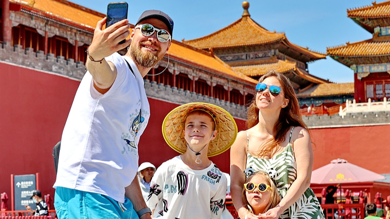 China targets 190 million inbound tourist visits by 2030