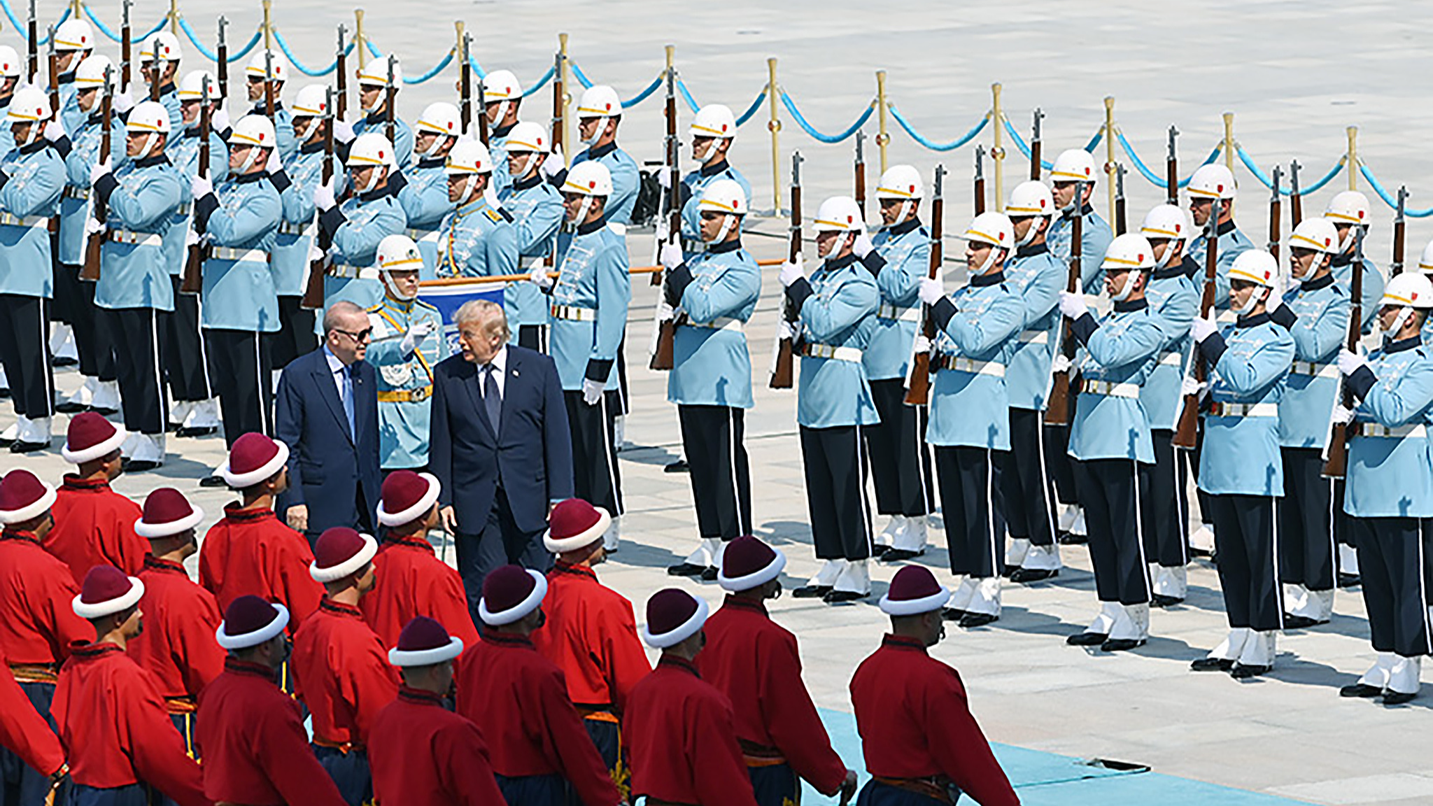 Turkish President Recep Tayyip Erdogan welcomes US President Donald Trump at the Presidential Complex in Ankara, Türkiye, during a formal ceremony marking the 2026 North Atlantic Treaty Organization Summit, July 7, 2026. /CFP