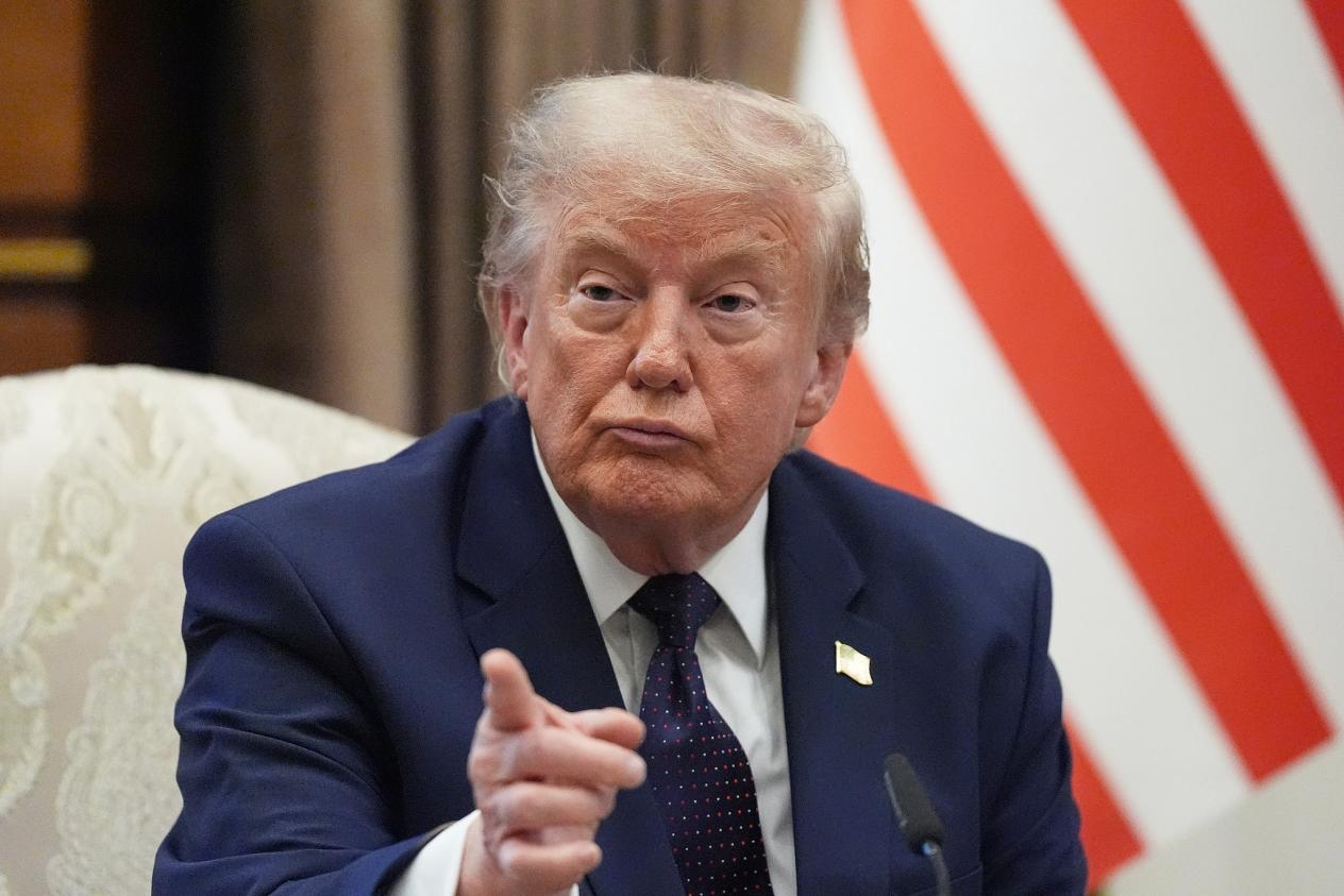 US President Donald Trump gestures during his meeting with Turkish President Recep Tayyip Erdogan ahead of the NATO summit in Ankara, Türkiye, July 7, 2026. /CFP