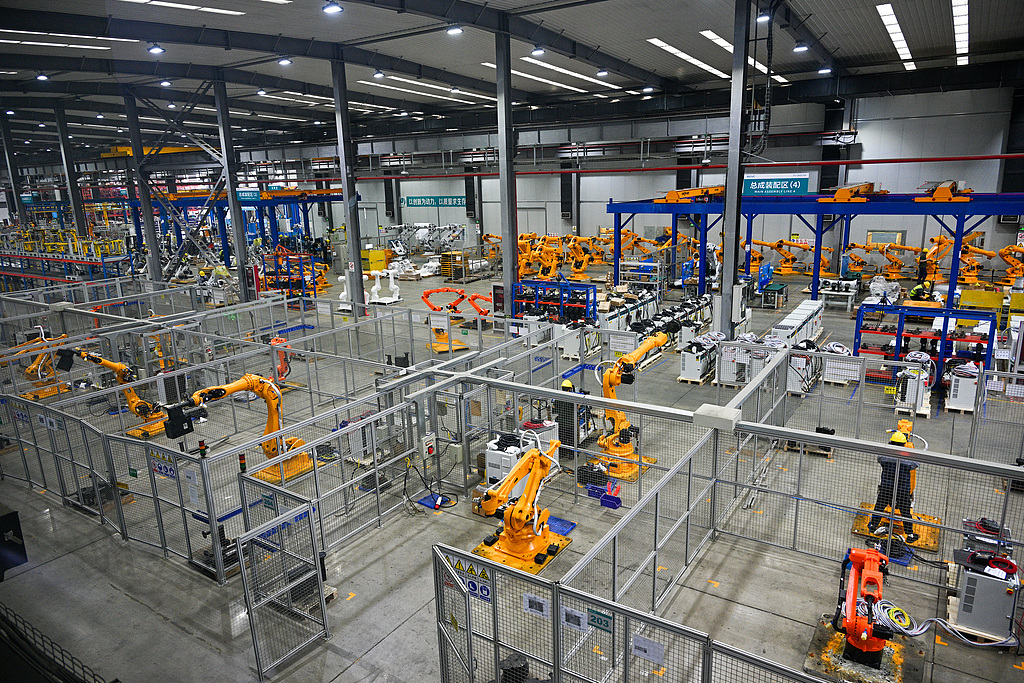A factory manufacturing industrial robots and intelligent systems engineering, Nanjing, east China's Jiangsu Province, April 7, 2025. /VCG