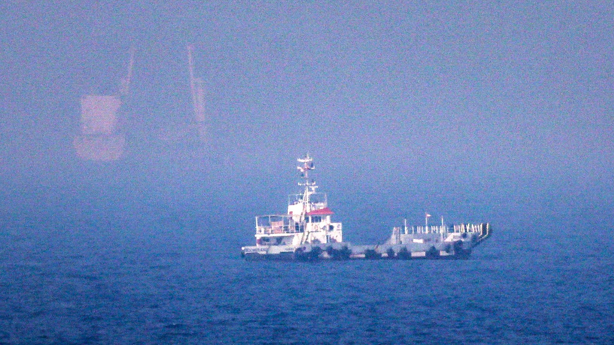 Trump resumes Iran's naval blockade, threatens strikes on power plants