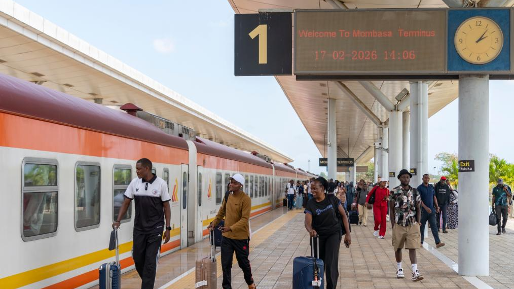 People arrive the Mombasa Terminus of the Mombasa-Nairobi railway in Mombasa, Kenya, Feb. 17, 2026. /Xinhua