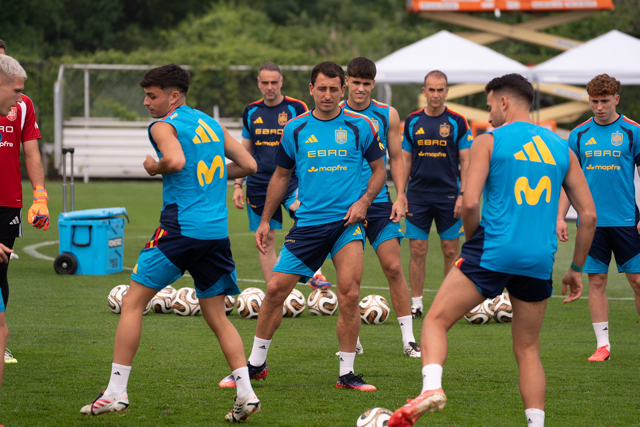 Spain players train during a session ahead of the 2026 FIFA World Cup final against Argentina in Hanover, New Jersey, July 16, 2026. /VCG