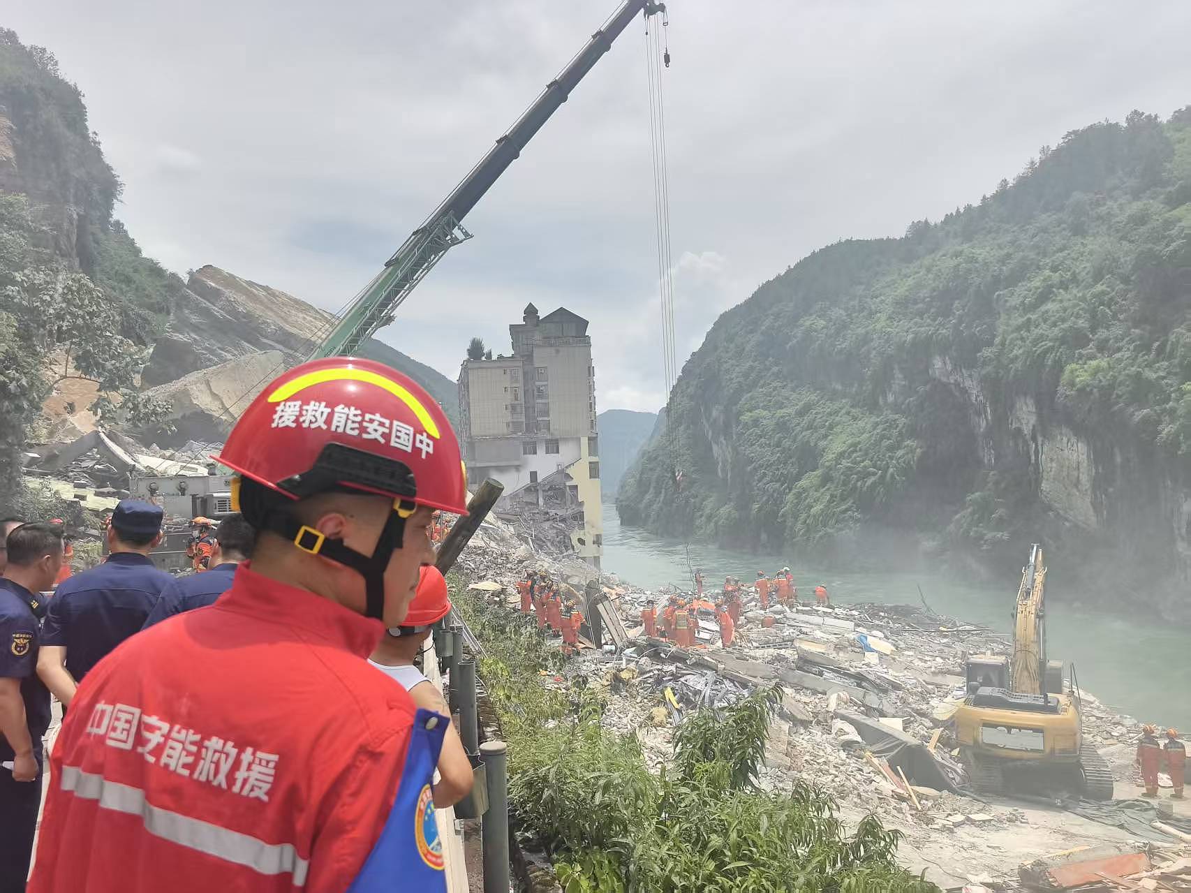 Rescue operations are underway after a landslide struck Pengshui, southwest China's Chongqing, July 17, 2026. /VCG