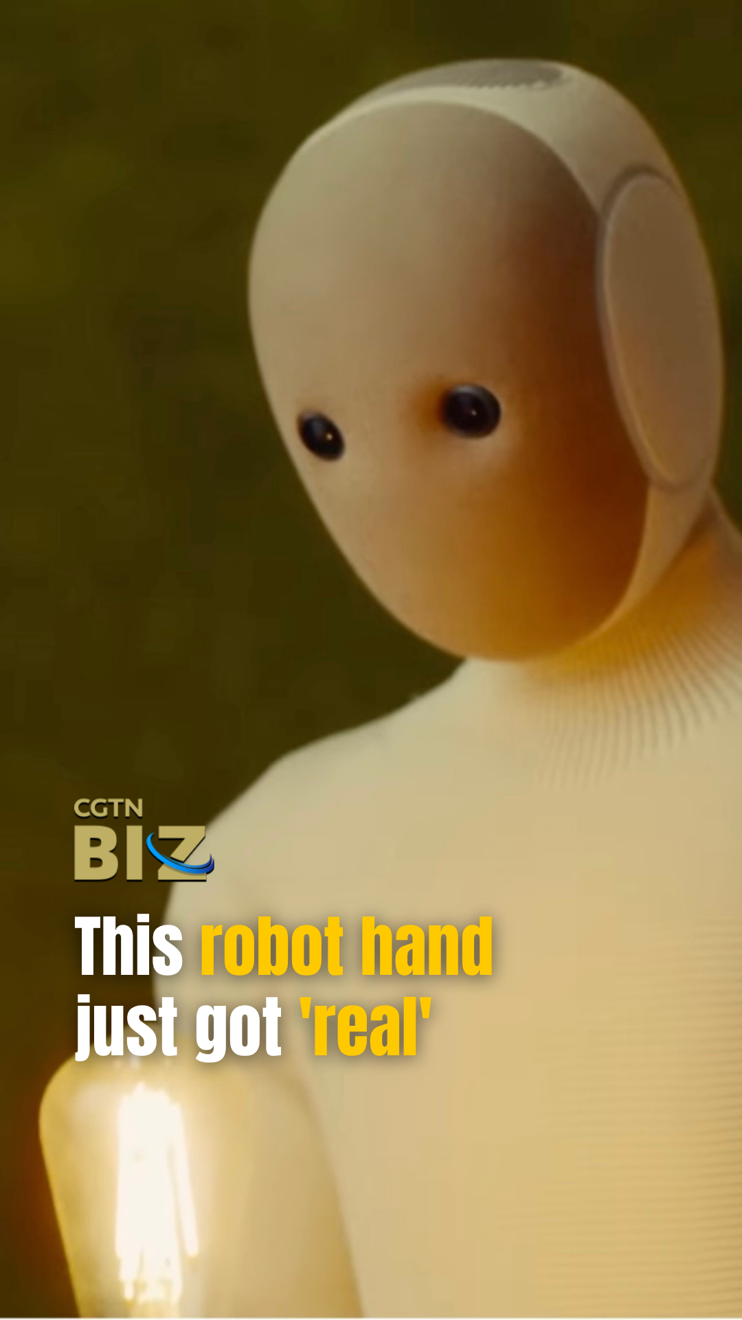 This robot hand gets 'real'