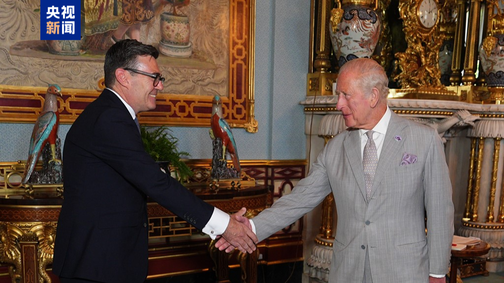 Andy Burnham meets with King Charles III at Buckingham Palace, July 20, 2026. /VCG
