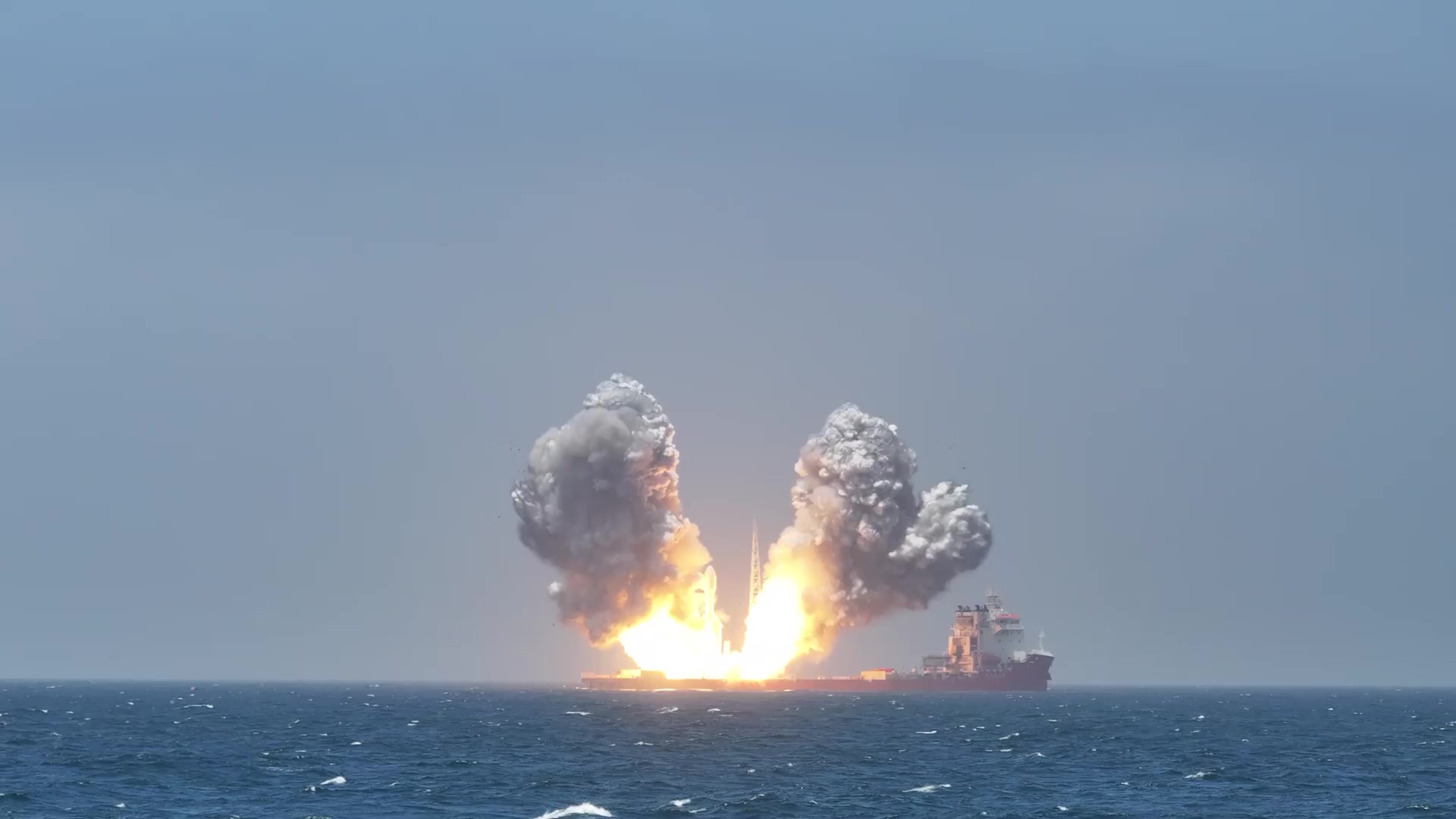China's Gravity-1 Y4 carrier rocket, carrying nine satellites, blasts off from the waters east of Shanghai, China, July 22, 2026. /CMG