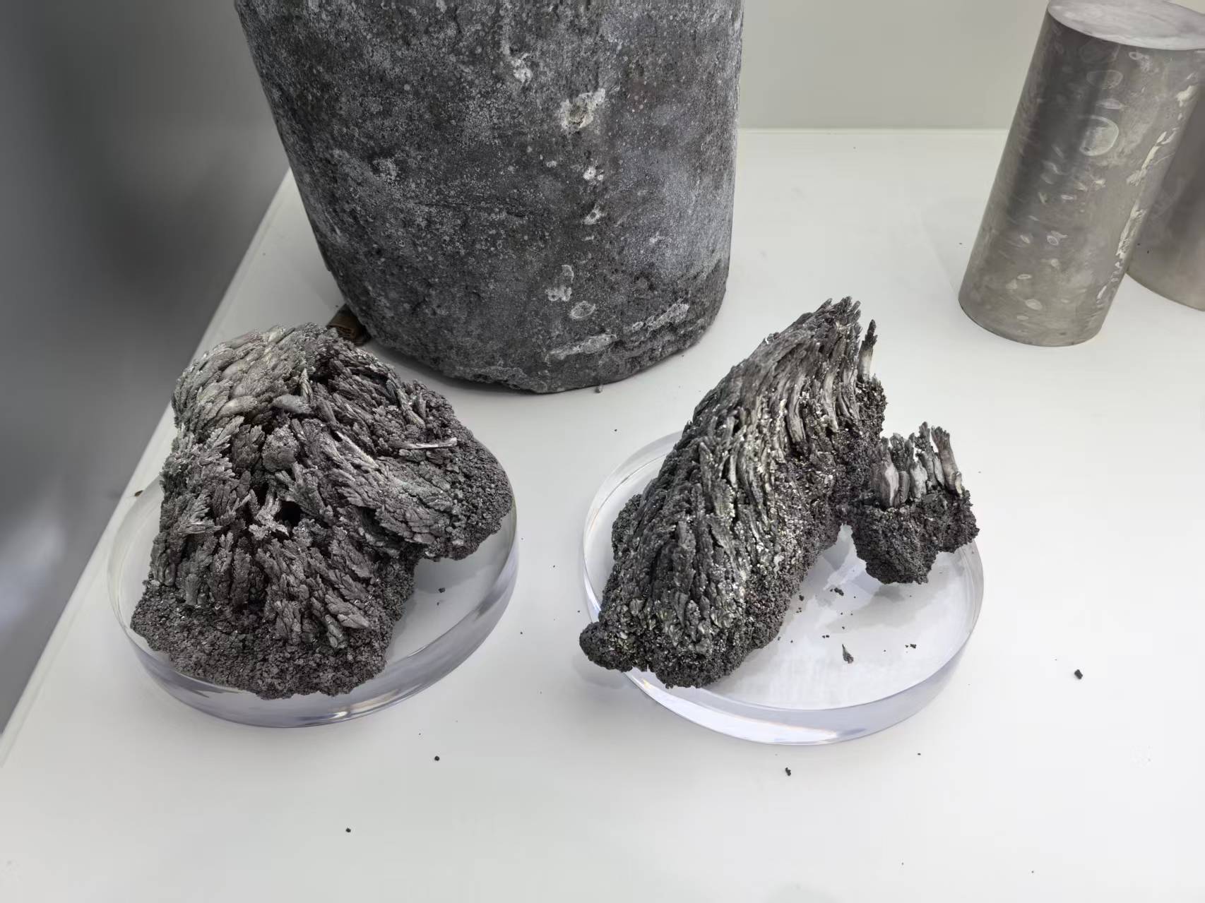 Crystalline magnesium on display at the Mingyue Lake Laboratory in southwest China's Chongqing. /Provided by Mingyue Lake Laboratory