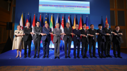 Chinese FM urges closer China-ASEAN cooperation to tackle challenges