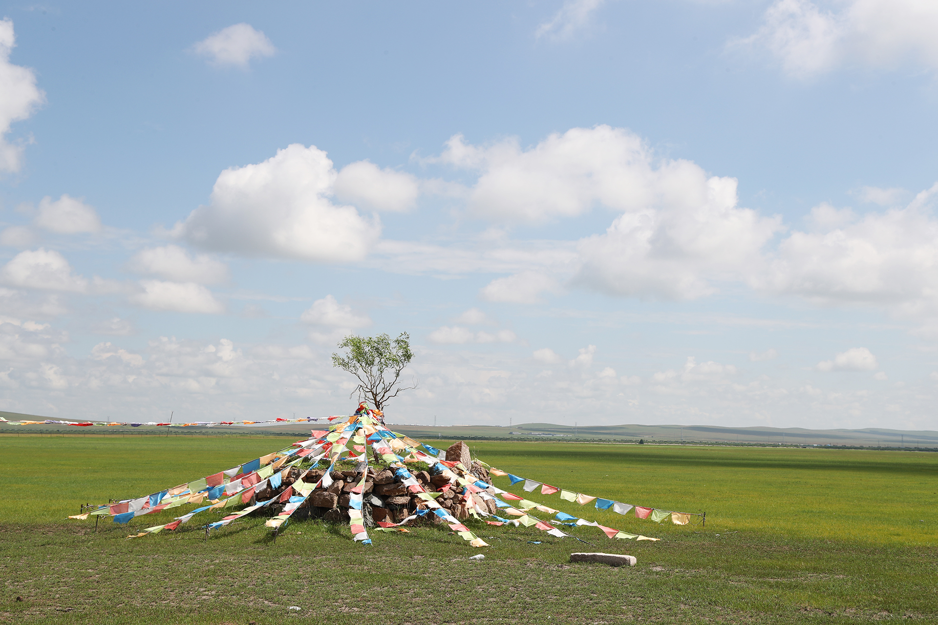 A view of the Hulunbuir Grasslands in Inner Mongolia. /CGTN