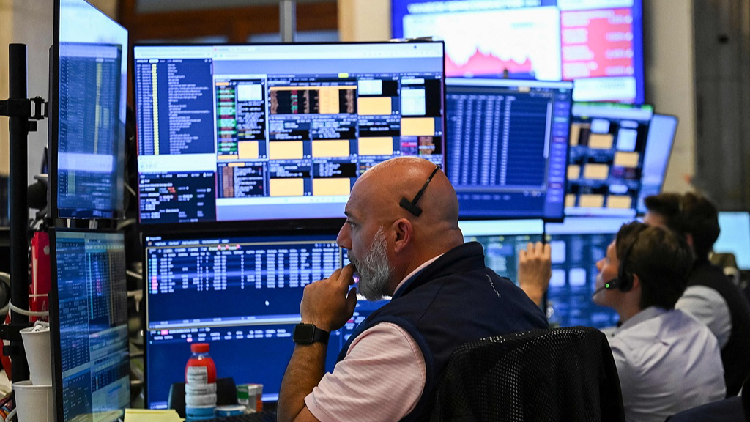 AI spending rattles investors as US tech stocks plunge after earnings
