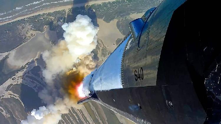 World News Today Live Updates on July 25, 2026 : SpaceX's Starship rocket lifts off from Texas for test flight, deploys 20 Starlink satellites in suborbital space
