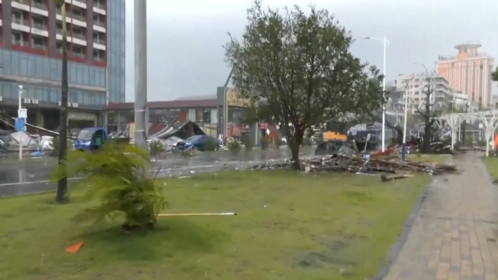 Resident returns to find home destroyed after Typhoon Noul