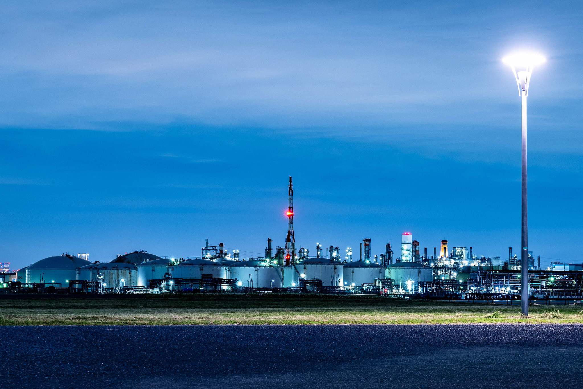 Facilities in the Keihin Industrial Zone, Kawasaki, Japan, May 26, 2025. /VCG