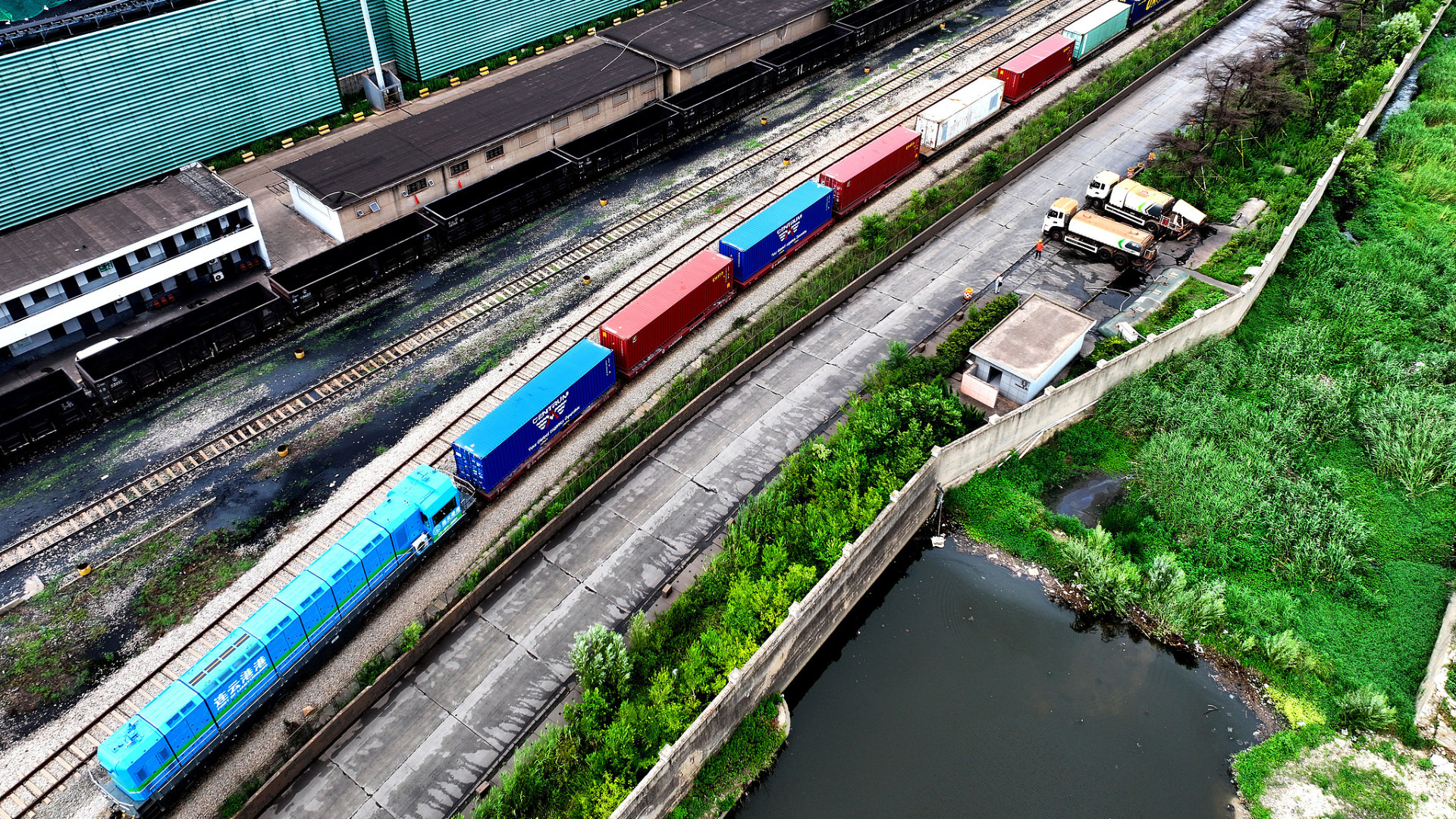 China-Europe freight train trips exceed 130,000