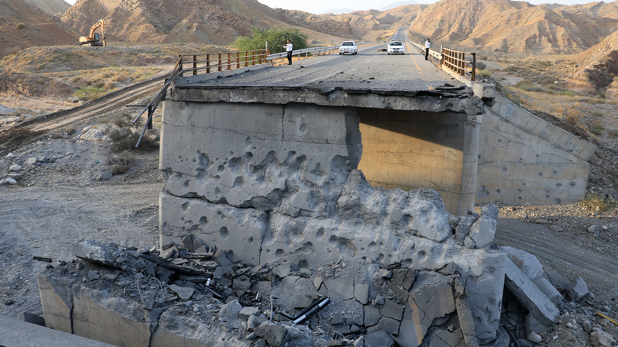 Live: US and Iran pause attacks as diplomatic efforts continue