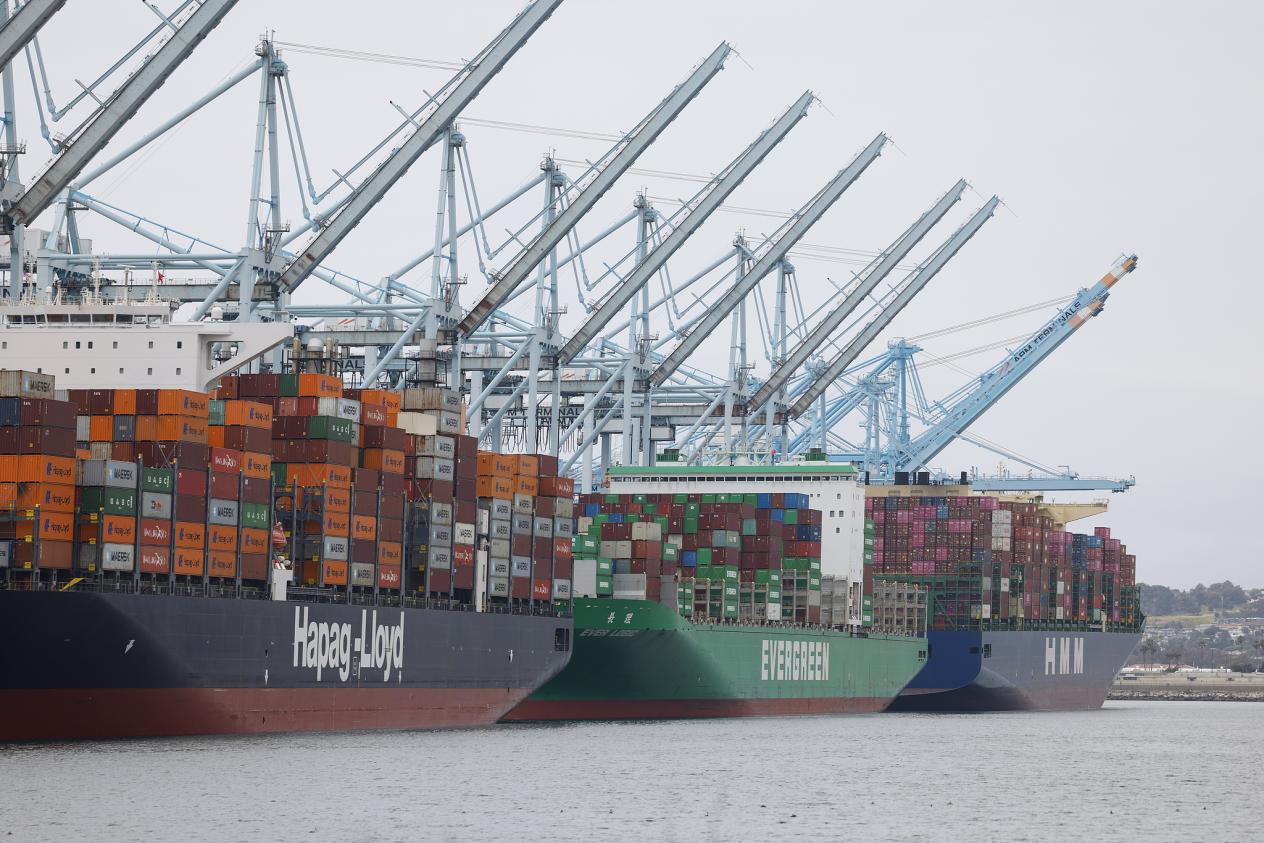Cargo containers stacked at the Port of Los Angeles, California, the US, May 6, 2025. /VCG