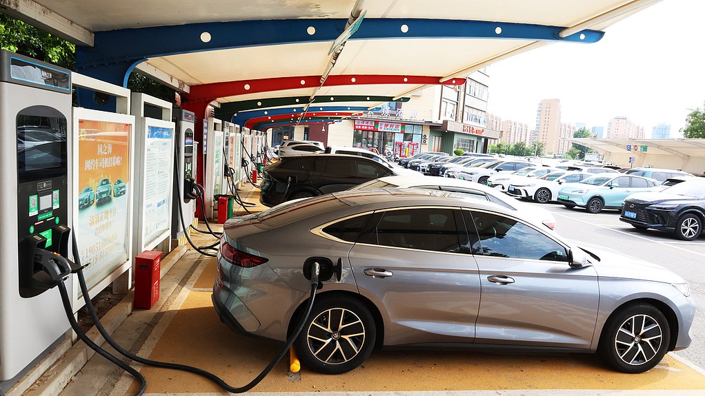 China's EV charging infrastructure expands rapidly in H1