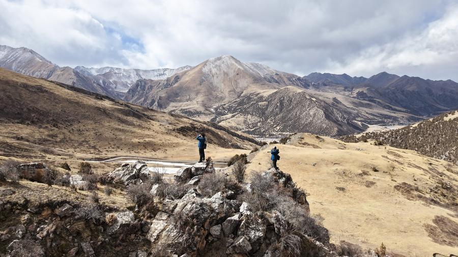 Rangers patrol the source area of the Lancang River in Sanjiangyuan National Park, northwest China's Qinghai Province, January 29, 2026. /Xinhua