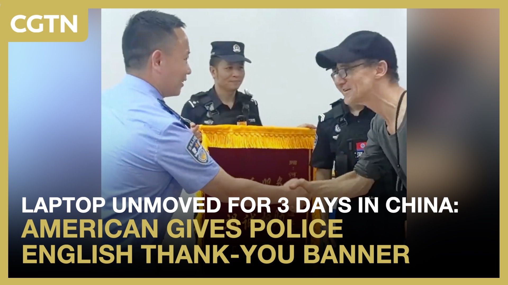 Laptop unmoved for 3 days in China: American thanks police