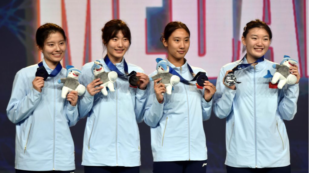 China takes women's team sabre silver at Fencing World Championships