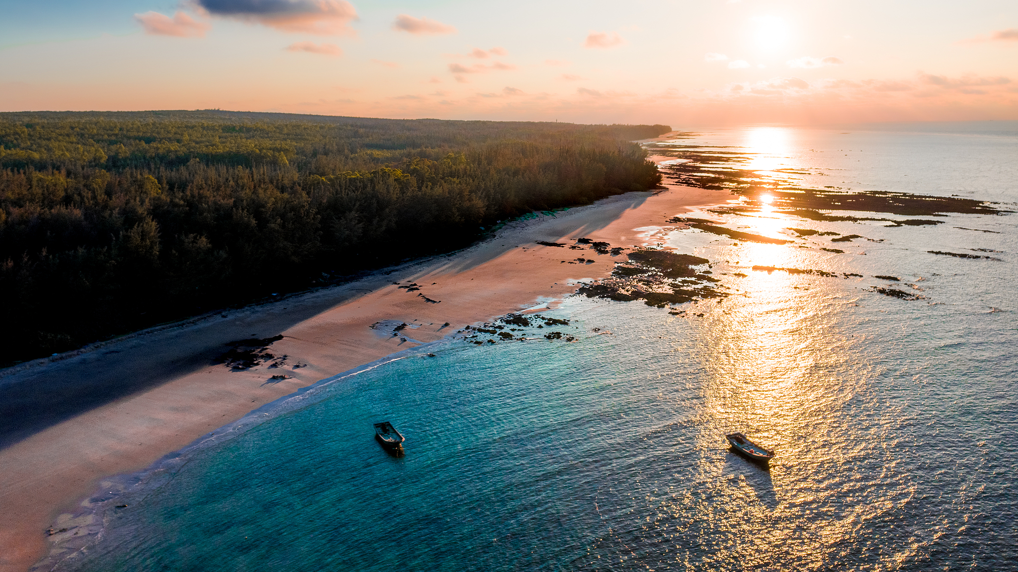 Sanya — Evergreen Tropical Coastal Archipelago on the South China Sea