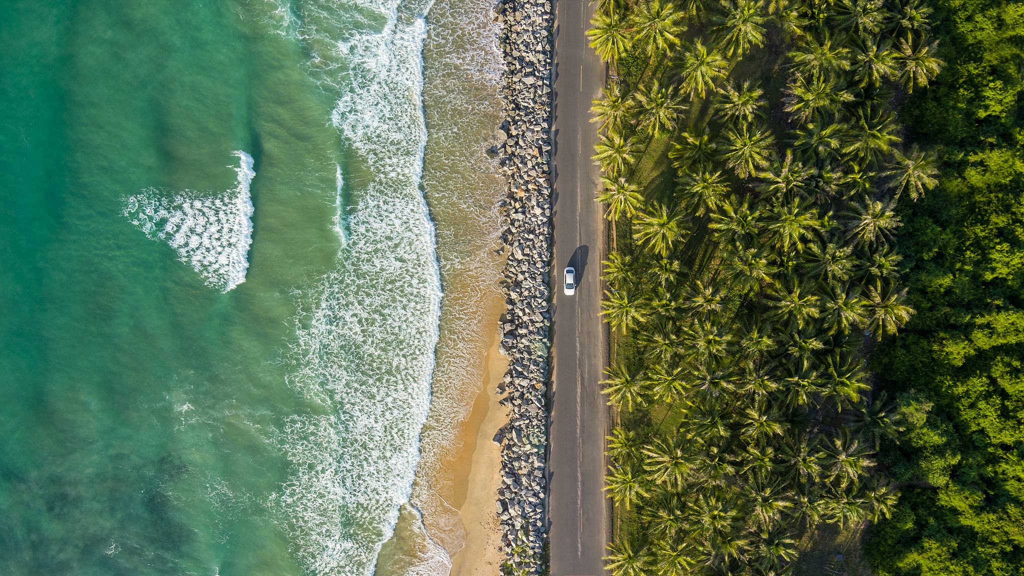 Sanya — Evergreen Tropical Coastal Archipelago on the South China Sea