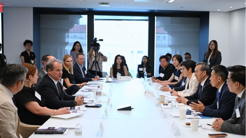 Chinese business delegation meets US-China Business Council