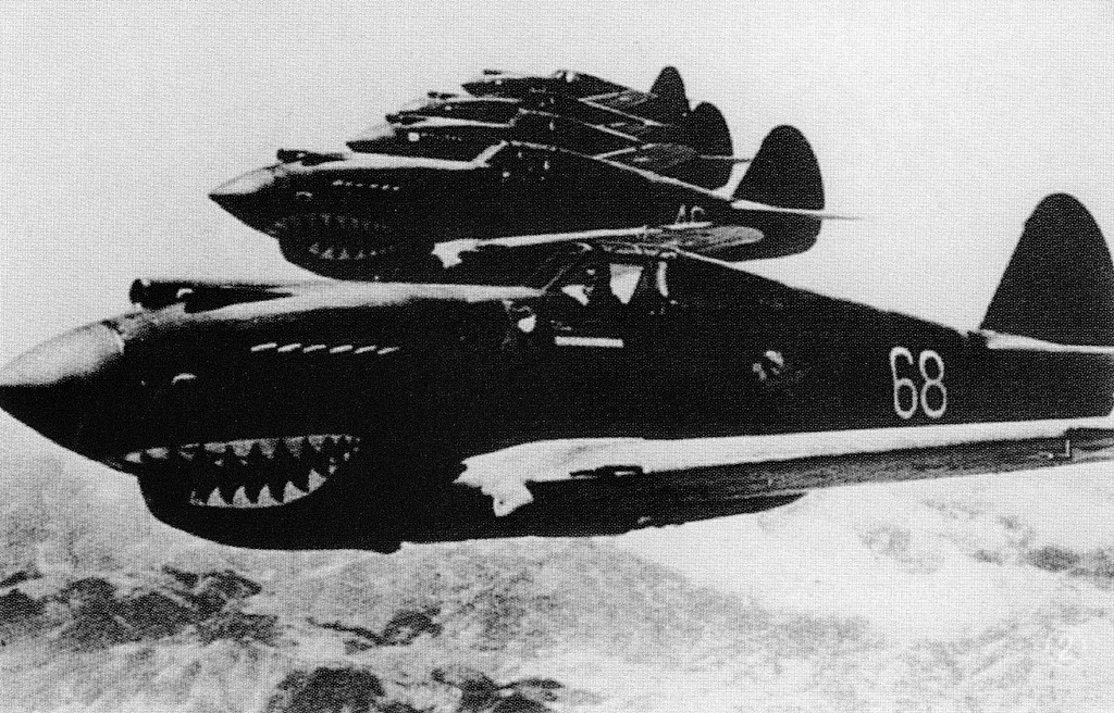 File photo of a Curtiss P-40 Warhawk, the main aircraft of the Flying Tigers. Its shark-tooth paint was mistaken by locals for a tiger, giving the iconic group its name. /VCG